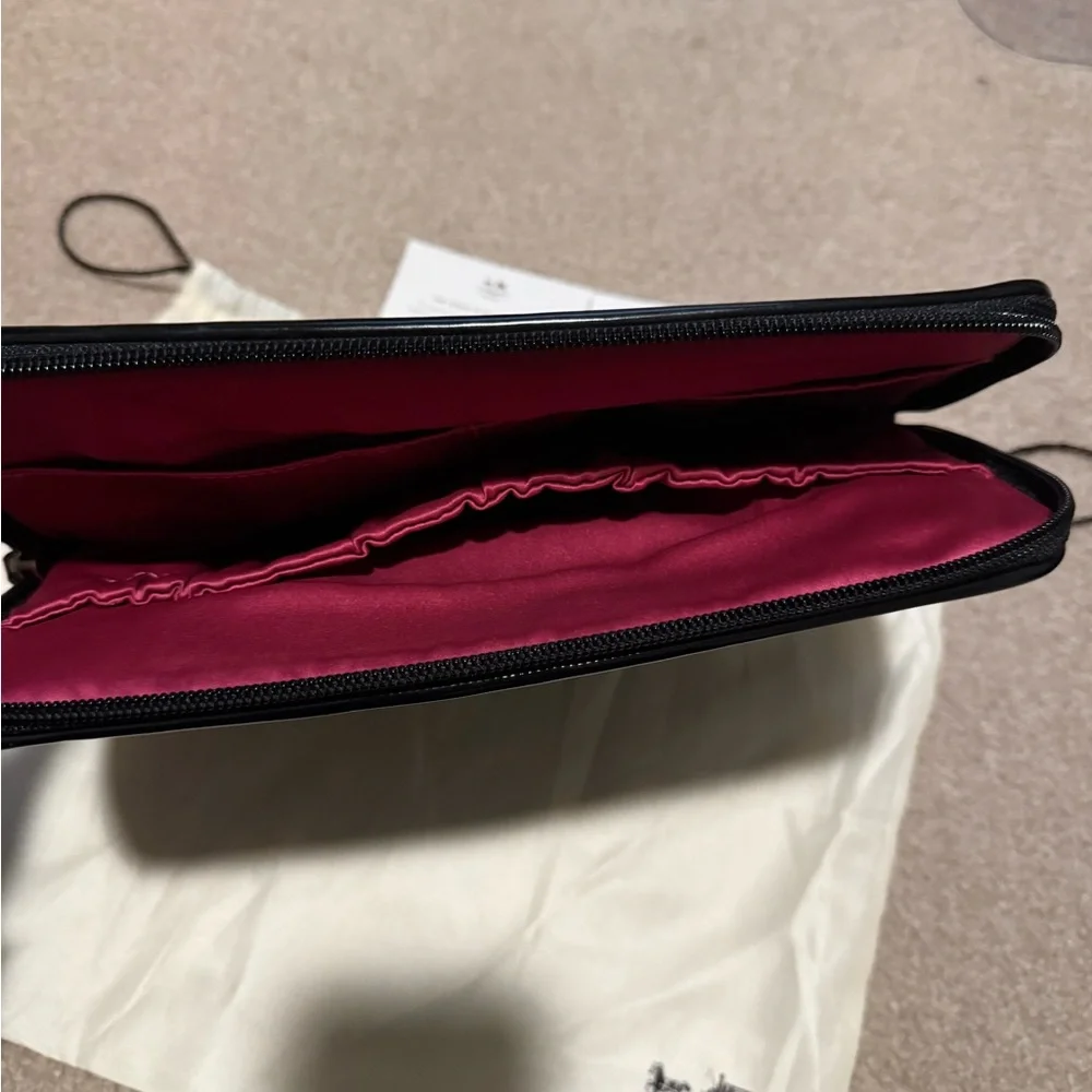 Coach Black Poppy Liquid Glass Clutch or Tech Case - Picture 2 of 3